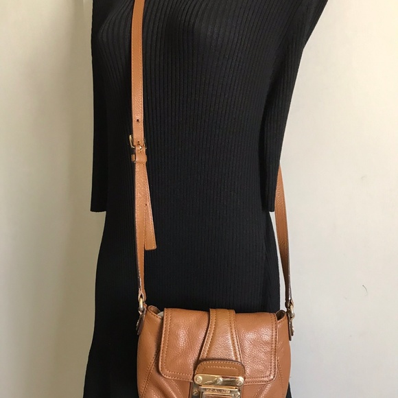 Michael Kors Crossbody Bag - Picture 6 of 8